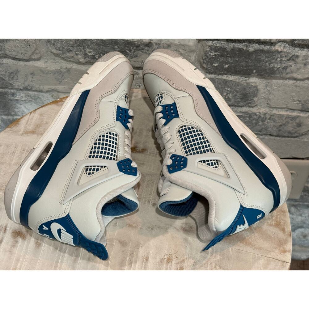Jordan 4 Military Blue Size 3.5 FV5029-141 VNDS - Picture 6 of 9